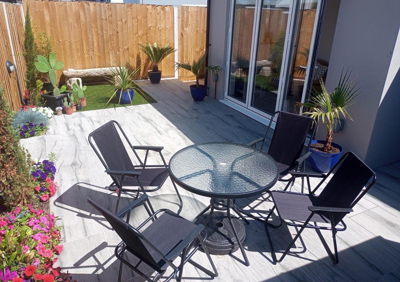 Sam'S Retreat Villa Hayle Exterior photo